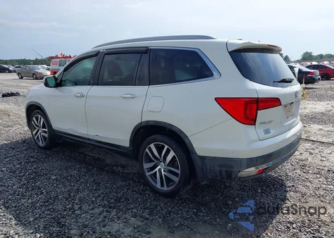 2016 Honda Pilot Touring z USA, uszkodzony, nr VIN 5FNYF5H97GB046096